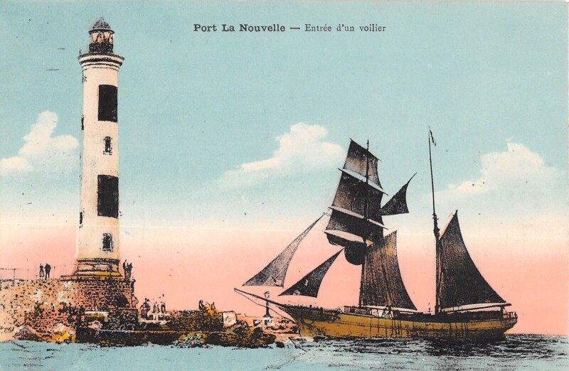 Carte postale ancienne Port La Nouvelle - Entree D'Un Voilier à Port-la-Nouvelle