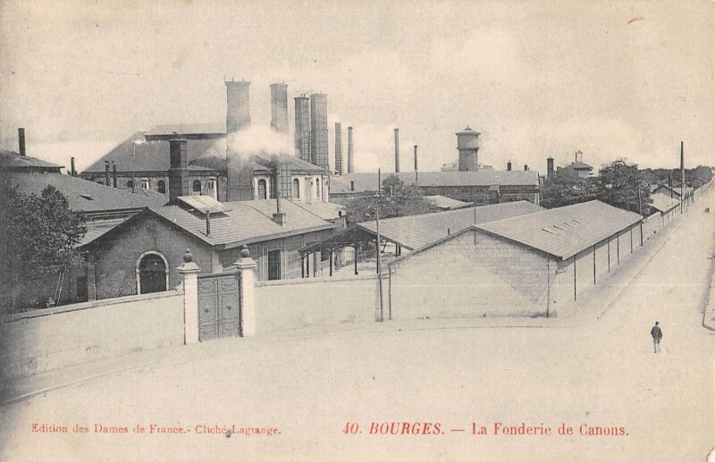 Carte postale ancienne Bourges - La Fonderie De Canons à Bourges