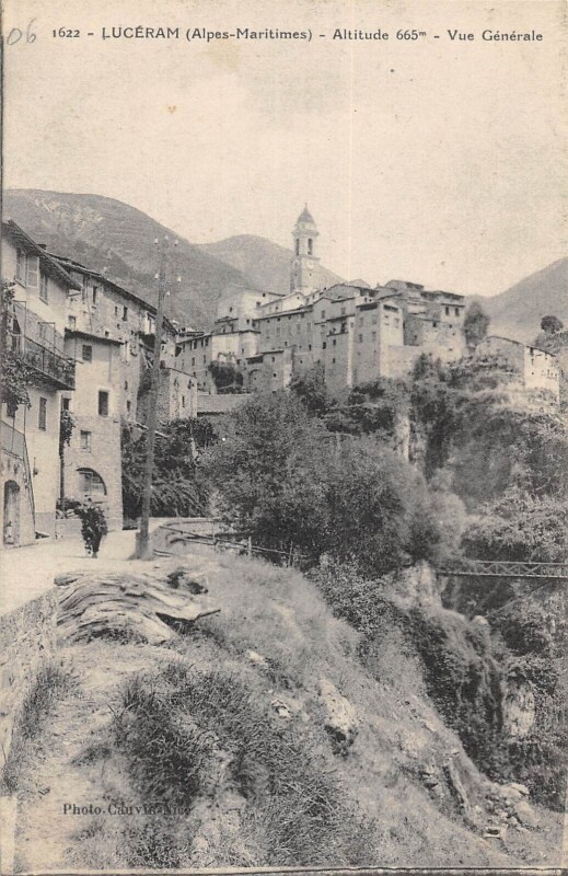 Carte postale ancienne Luceram - Vue Generale