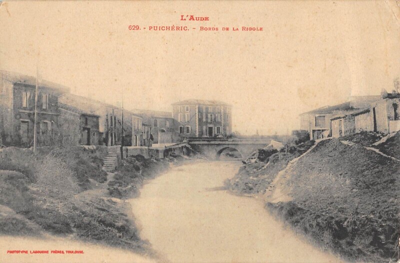Carte postale ancienne Puicheric - Bords De La Rigole