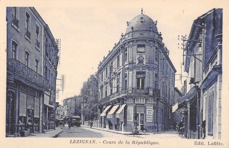 Carte postale ancienne Lezignan - Cours De La Republique