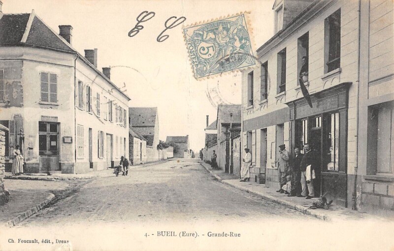 Carte postale ancienne Bueil - Grande Rue à Bueil