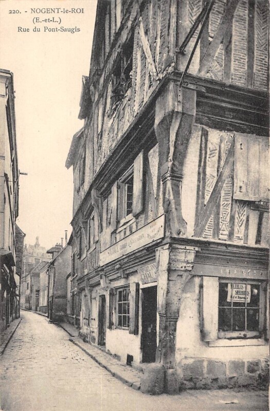 Carte postale ancienne Nogent Le Roi - Rue Du Pont Saugis à Nogent-le-Roi