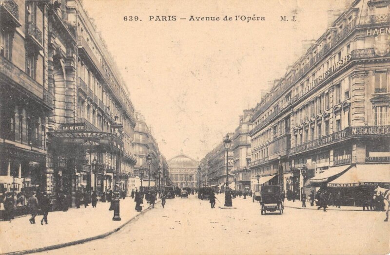 Carte postale ancienne Paris - Avenue De L'Opera