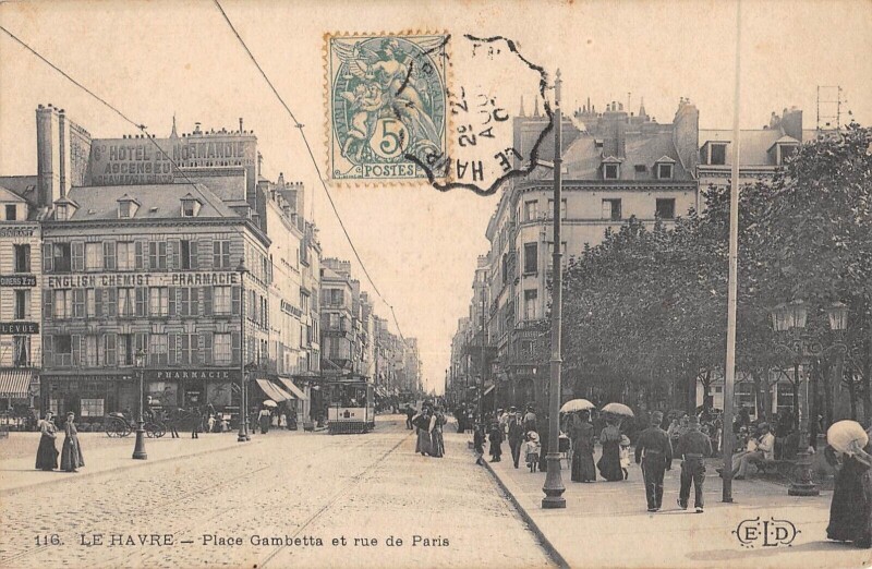 Carte postale ancienne Le Havre - Place Gambetta Et Rue De Paris au Havre