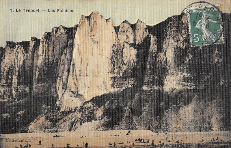 Carte postale ancienne Le Treport - Les Falaises - cpa toilée