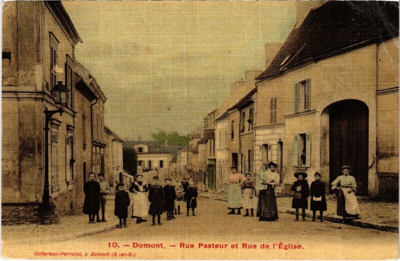 Carte postale ancienne Domont Rue Pasteur Rue de l'Eglise à Domont