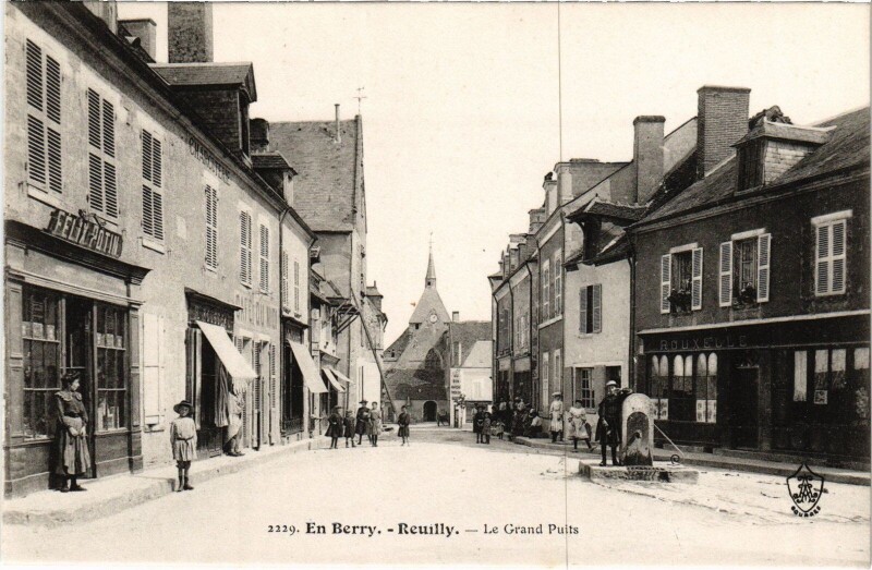 Carte postale ancienne En Berry Reuilly Grand Puits