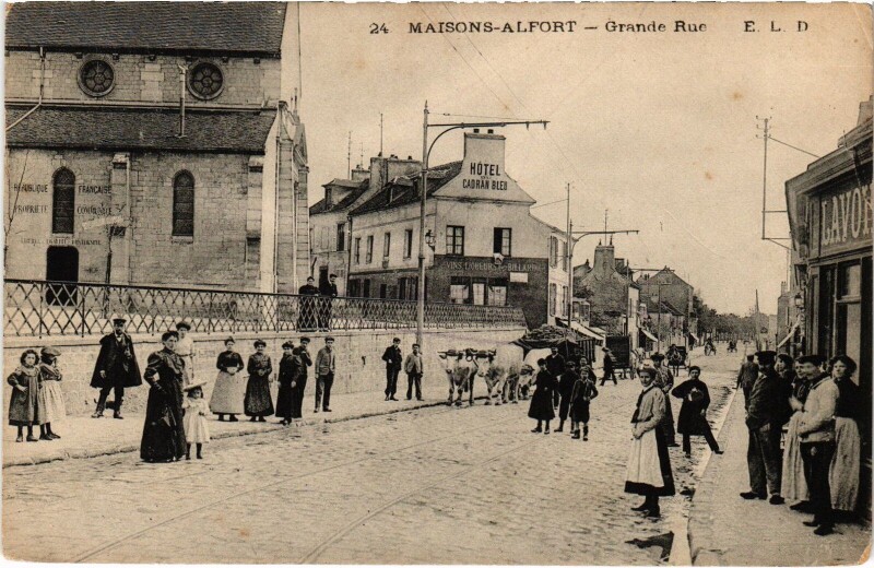 Carte postale ancienne Maisons-Alfort Grande Rue à Maisons-Alfort