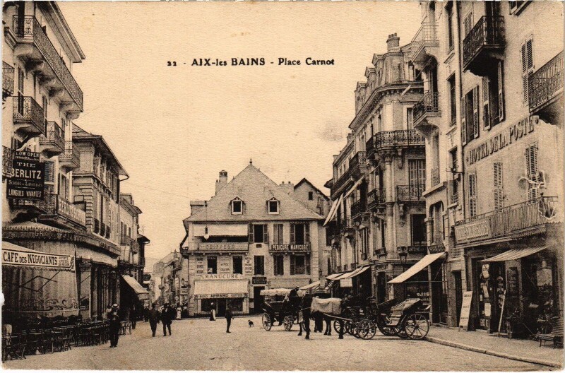 Carte postale ancienne Aix-les-Bains Place Carnot à Aix-les-Bains