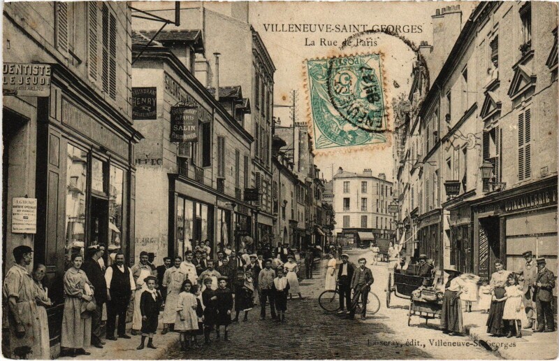 Carte postale ancienne Villeneuve-Saint-Georges Rue de Paris à Villeneuve-Saint-Georges