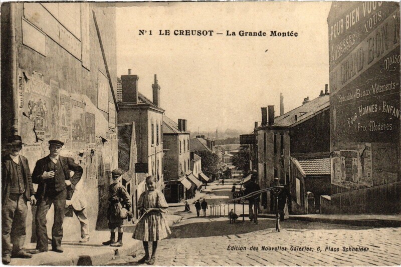Carte postale ancienne Le Creusot La Grande Montée au Creusot