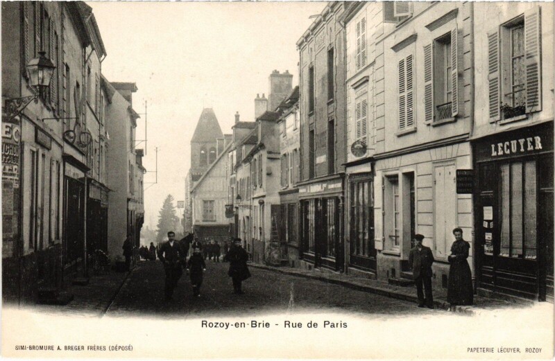 Carte postale ancienne Rozoy-en-Brie Rue de Paris