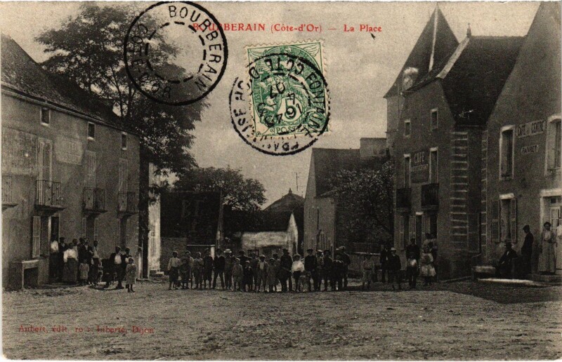 Carte postale ancienne Bourberain La Place à Bourberain