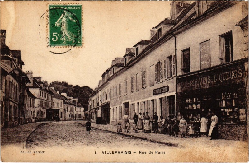 Carte postale ancienne Villeparisis Rue de Paris à Villeparisis