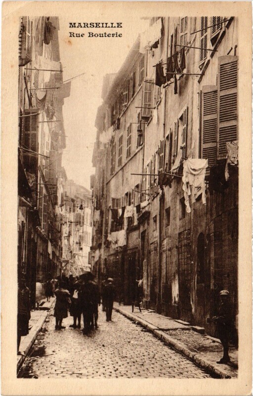 Carte postale ancienne Marseille Rue BOuterie à Marseille