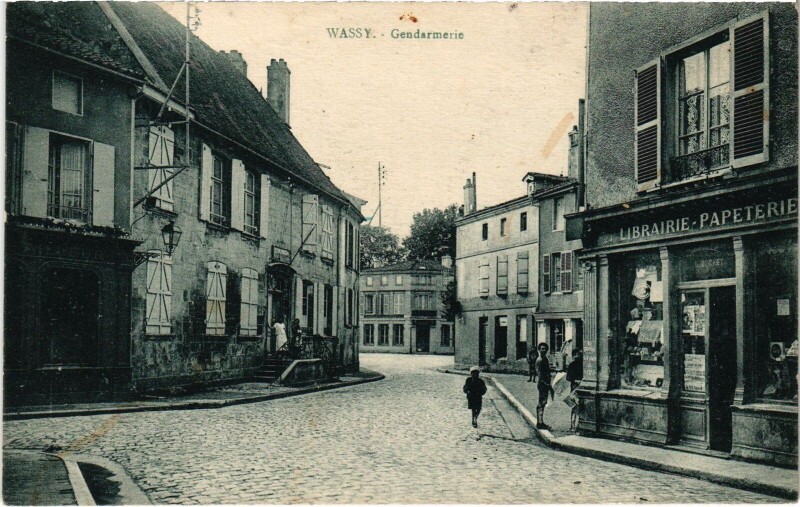Carte postale ancienne Wassy Gendarmerie à Wassy