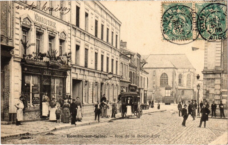 Carte postale ancienne Romilly-sur-Seine Rue de la Boule-d'Or à Romilly-sur-Seine