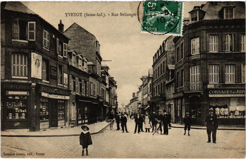 Carte postale ancienne Yvetot Rue Bellanger à Yvetot