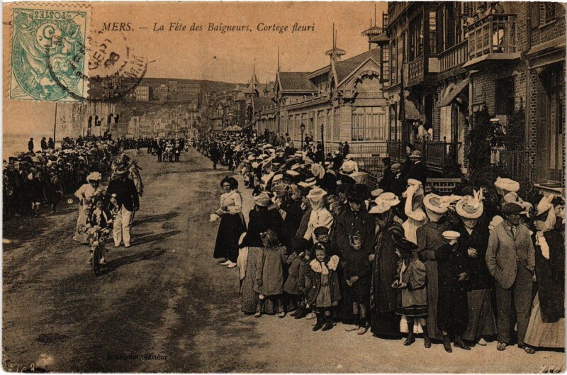 Carte postale ancienne Mers Fete des Baigneurs Cortege fleuri