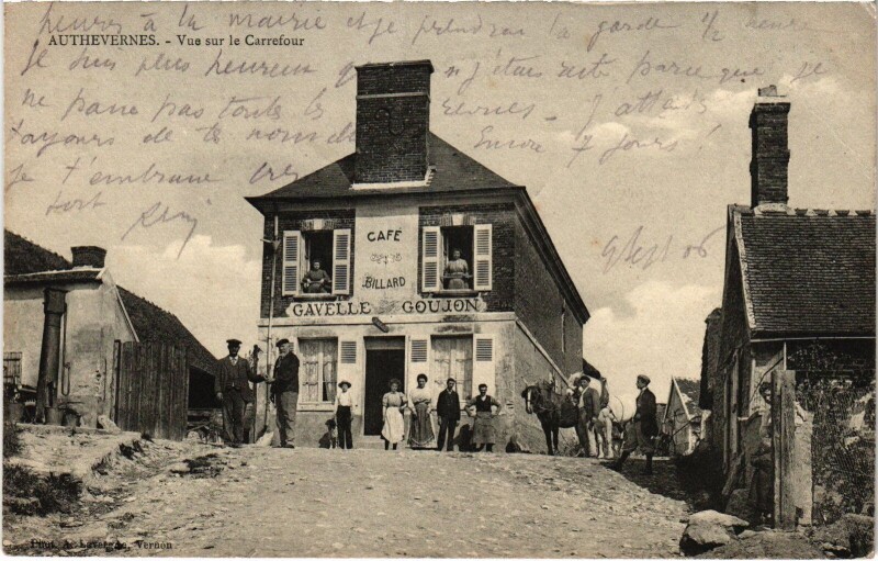 Carte postale ancienne Authevernes Le Carrefour à Authevernes