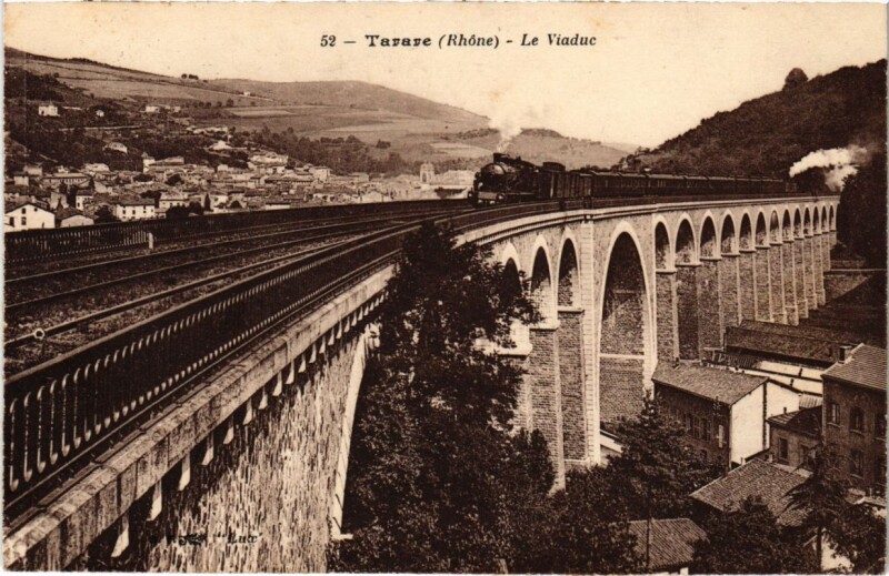 Carte postale ancienne Tarare - Le Viaduc à Tarare