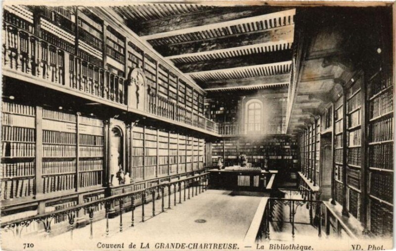 Carte postale ancienne Couvent de La Grande-Chartreuse - La Bibliotheque