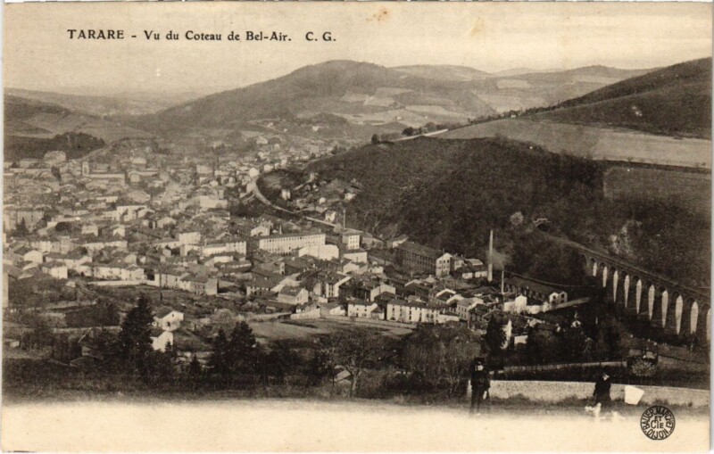 Carte postale ancienne Tarare - Vu du Coteau de Bel-Air à Tarare