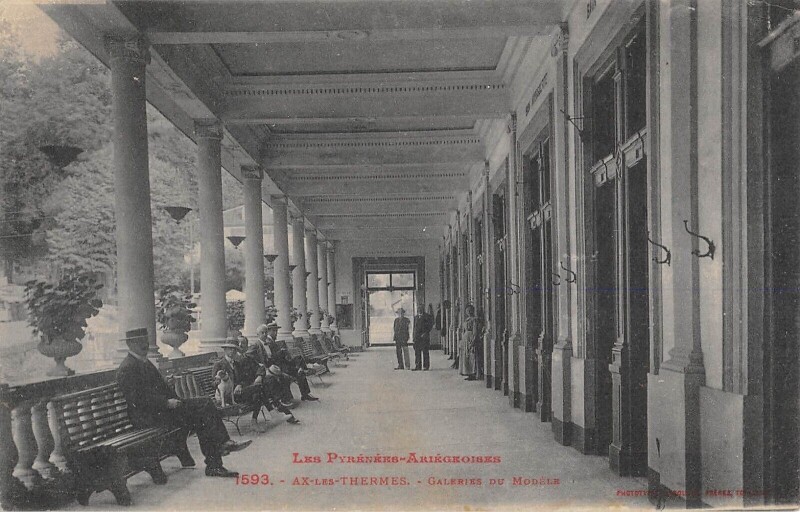Carte postale ancienne Ax Les Thermes - Galeries Du Modele à Ax-les-Thermes