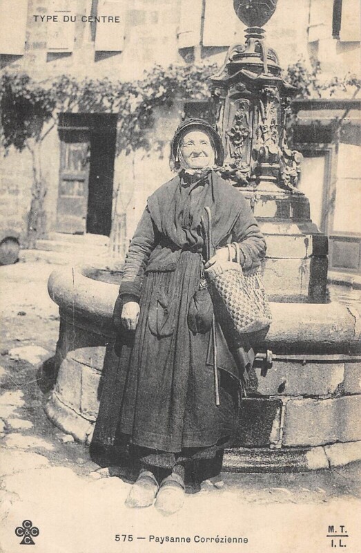 Carte postale ancienne Type Du Centre - Payanne Correzienne