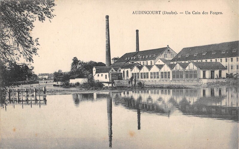 Carte postale ancienne Audincourt - Un Coin Des Forges à Audincourt