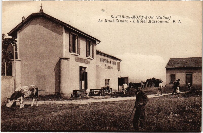 Carte postale ancienne Saint-Cyr-au-Mont-d'Or - Le Mont-Cindre - L'Hotel Massonnat à Saint-Cyr-au-Mont-d'Or