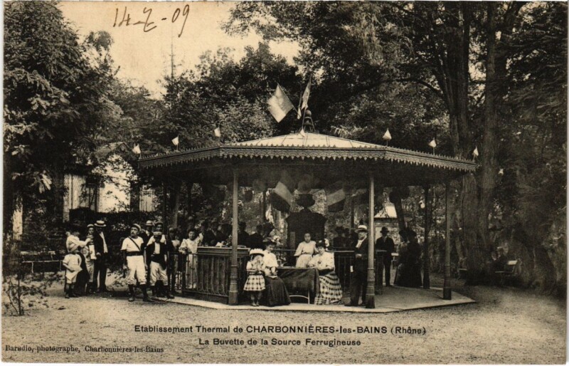 Carte postale ancienne Charbonnieres-les-Bains - Etablissement Thermal - La Buvette à Charbonnières-les-Bains