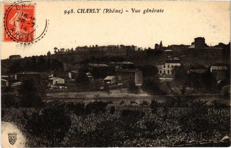 Carte postale ancienne Charly - Vue Generale à Charly