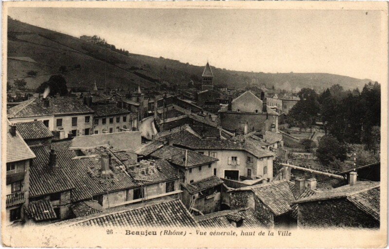 Carte postale ancienne Beaujeu - Vue Generale - Haut de la Ville à Beaujeu