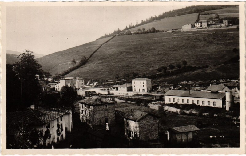 Carte postale ancienne Saint-Vincent-de-Reins - La Gare à Saint-Vincent-de-Reins