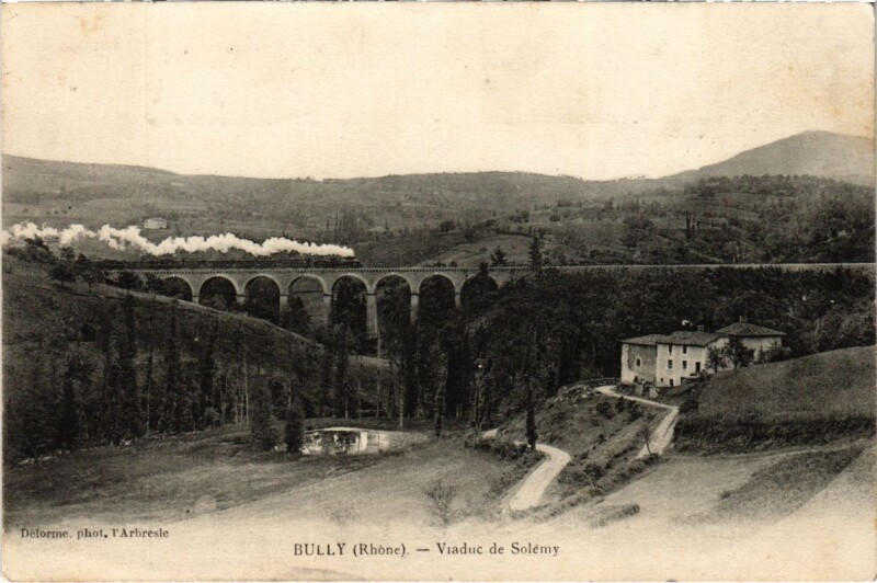 Carte postale ancienne Bully - Viaduc de Solemy à Bully