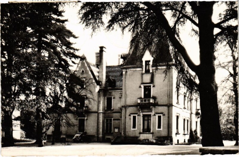 Carte postale ancienne Liergues - La Maison de Repos
