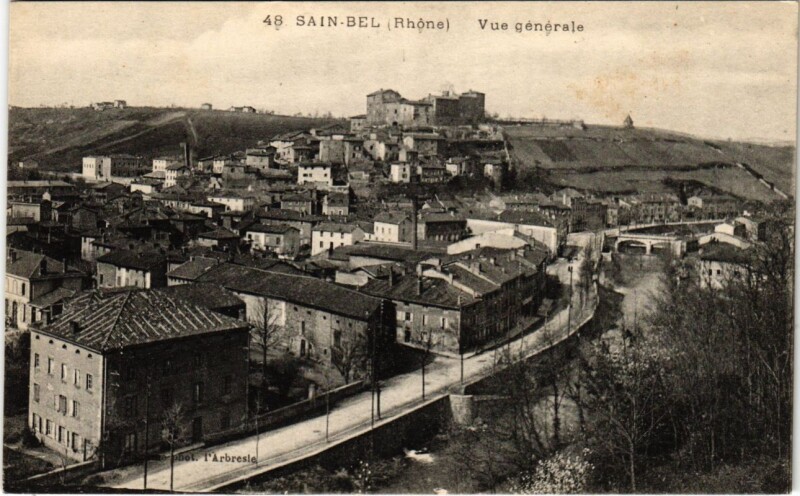 Carte postale ancienne Sain-Bel - Vue Generale à Sain-Bel