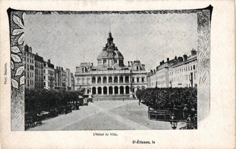 Carte postale ancienne L'Hotel de Ville - Saint-Etienne