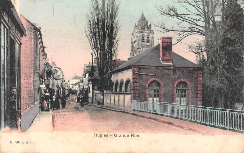 Carte postale ancienne Rugles - Grande Rue à Rugles