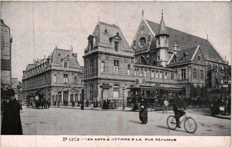 Carte postale ancienne Paris 3e Paris-Les Arts & Métiers & La Rue Réaumur à Paris 3e