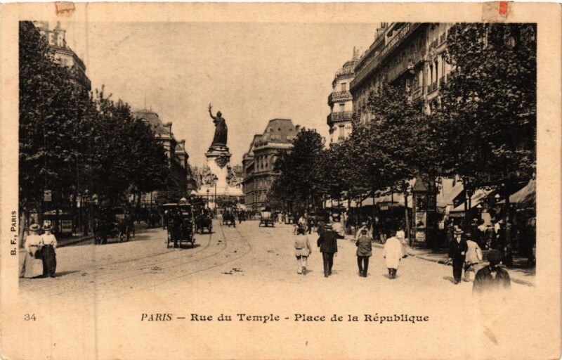 Carte postale ancienne Paris 3e Paris-Rue du Temple-Place de la République à Paris 3e