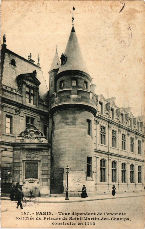 Carte postale ancienne Paris 3e Paris-Tour dépendant de l'enceinte fortifiée du Prieuré à Paris 3e