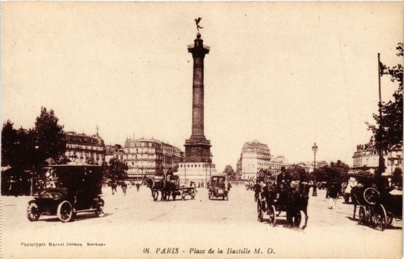 Carte postale ancienne Paris 11e Paris-Place de la Bastille à Paris 11e