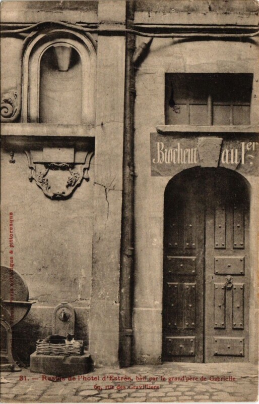 Carte postale ancienne Reste de l'hôtel d'Estrée, bâti par le grand père de Grabrielle à Paris 3e