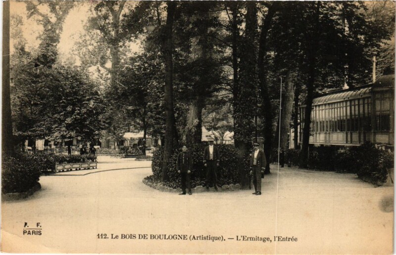 Carte postale ancienne Le Bois de Boulogne - L'Ermitage, l'Entrée à Paris 16e