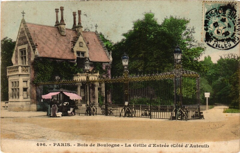 Carte postale ancienne Bois de Boulogne - La Grille d'Entrée (Côté d'Auteuil) à Boulogne-Billancourt