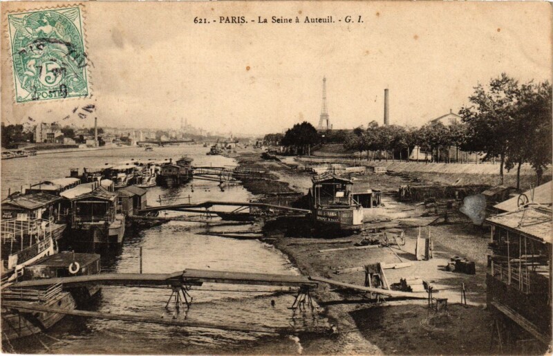 Carte postale ancienne La Seine à Auteuil à Paris 15e
