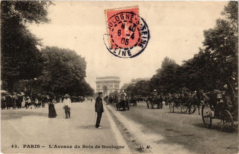 Carte postale ancienne L'Avenue du Bois de Boulogne à Paris 16e
